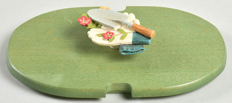 Baskets Lid for 2013 Mother's Day Basket by Longaberger-1