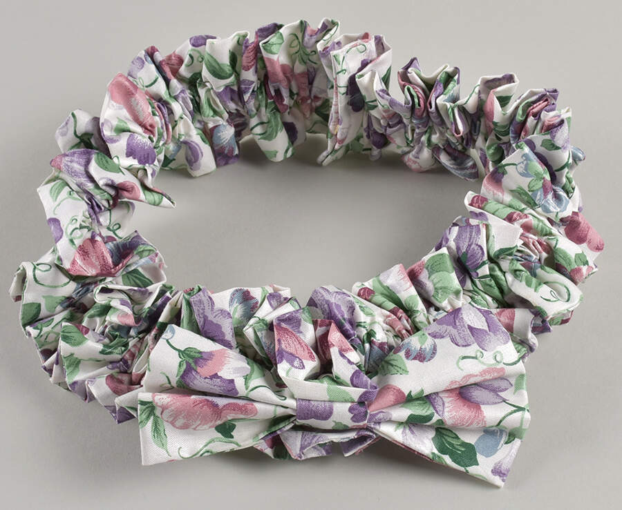 Baskets Medium Garter (With Bow) for Basket by Longaberger-1