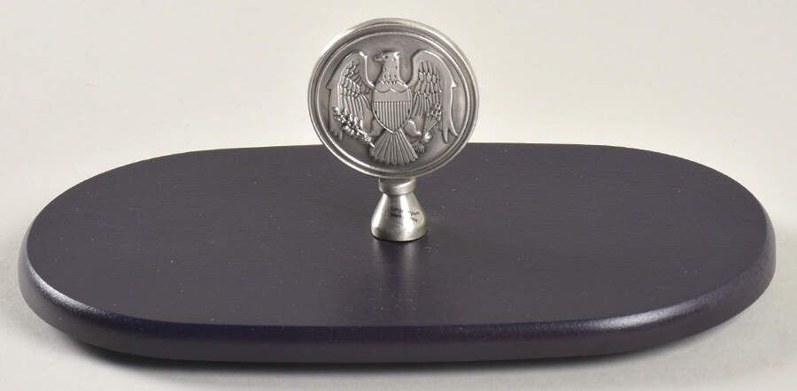 Baskets Lid for 2013 Inaugural Basket by Longaberger-1