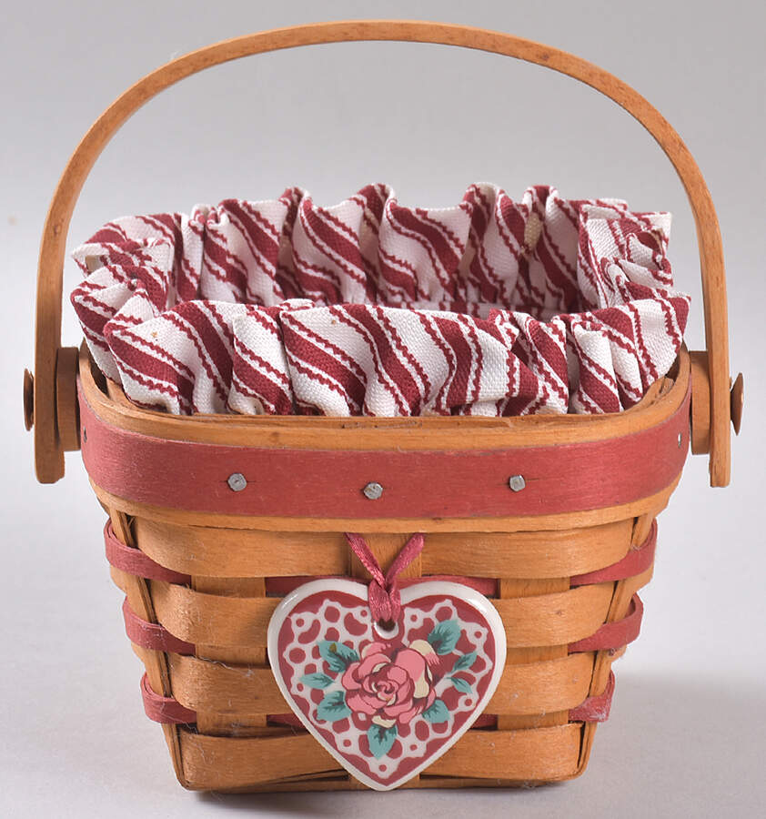 Baskets Sweet Sentiment Basket w/Liner, Protector & Charm by Longaberger-1