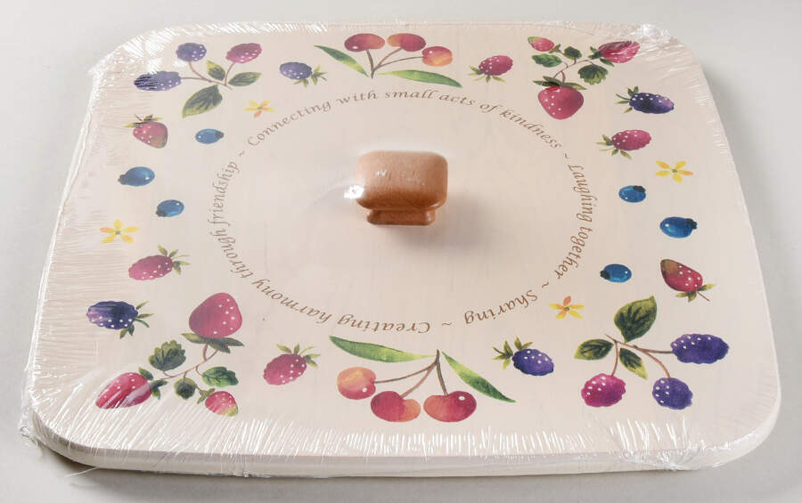 Baskets Decorated Lid for Blue Ribbon Pie Basket by Longaberger-1
