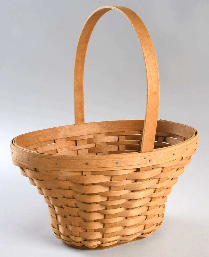 Baskets 2004 Easter Basket by Longaberger-1
