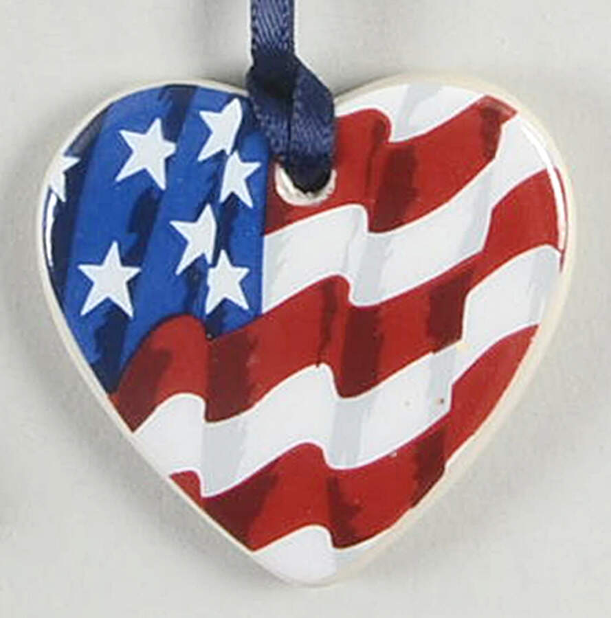 Baskets Small Heart Shape Flag Tie-On Charm for Basket by Longaberger-1