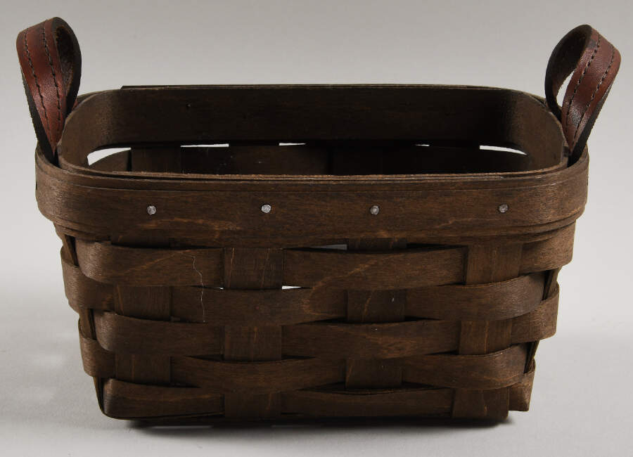 Baskets Tea Basket by Longaberger-1