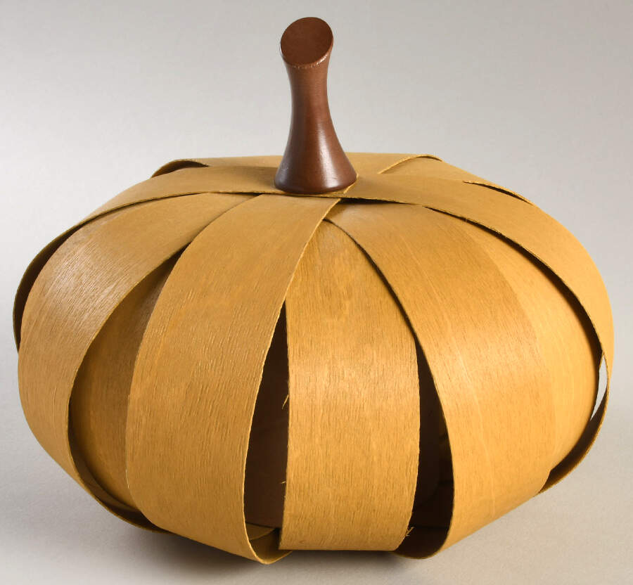 Baskets Medium Spice Pumpkin (Wood Splint) by Longaberger-1
