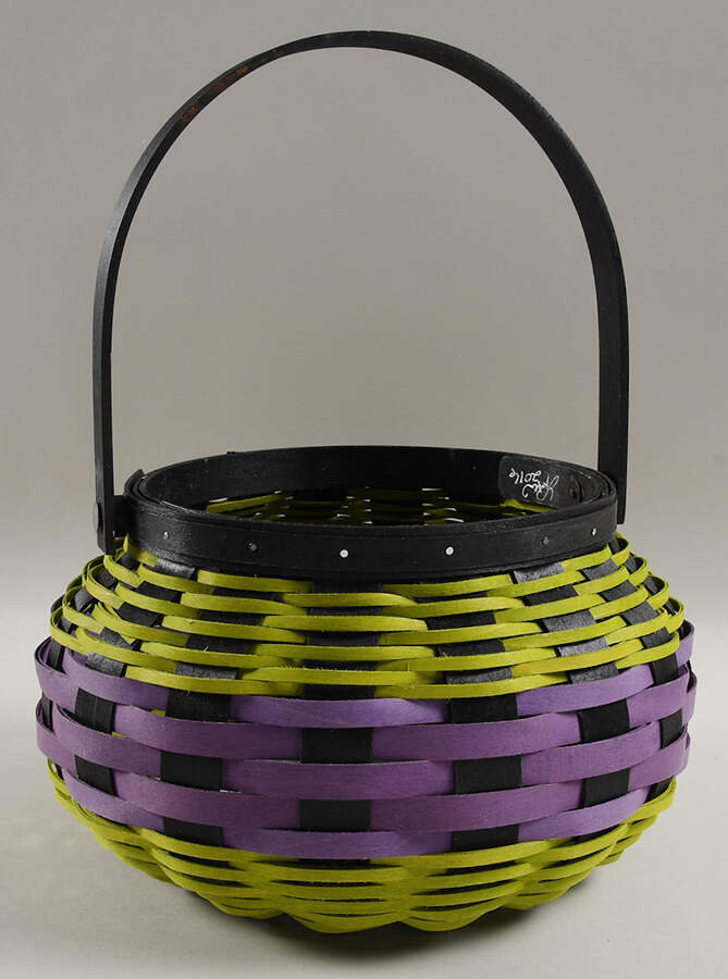 Baskets Halloween Pumpkin Basket by Longaberger-1