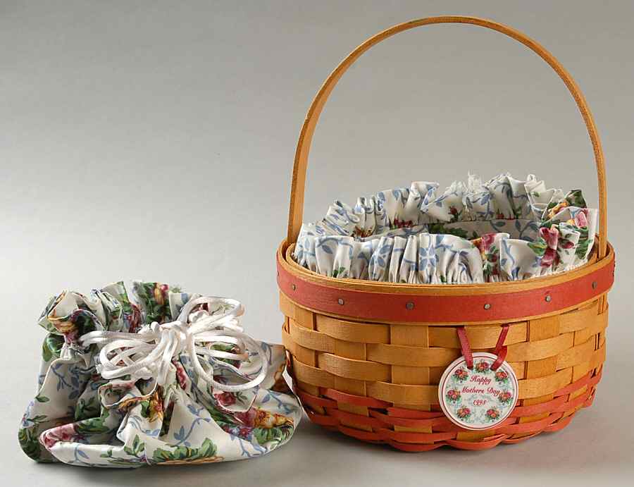 Baskets RingsNThings Basket w/Liner,Protector,Charm&Pouch by Longaberger-1