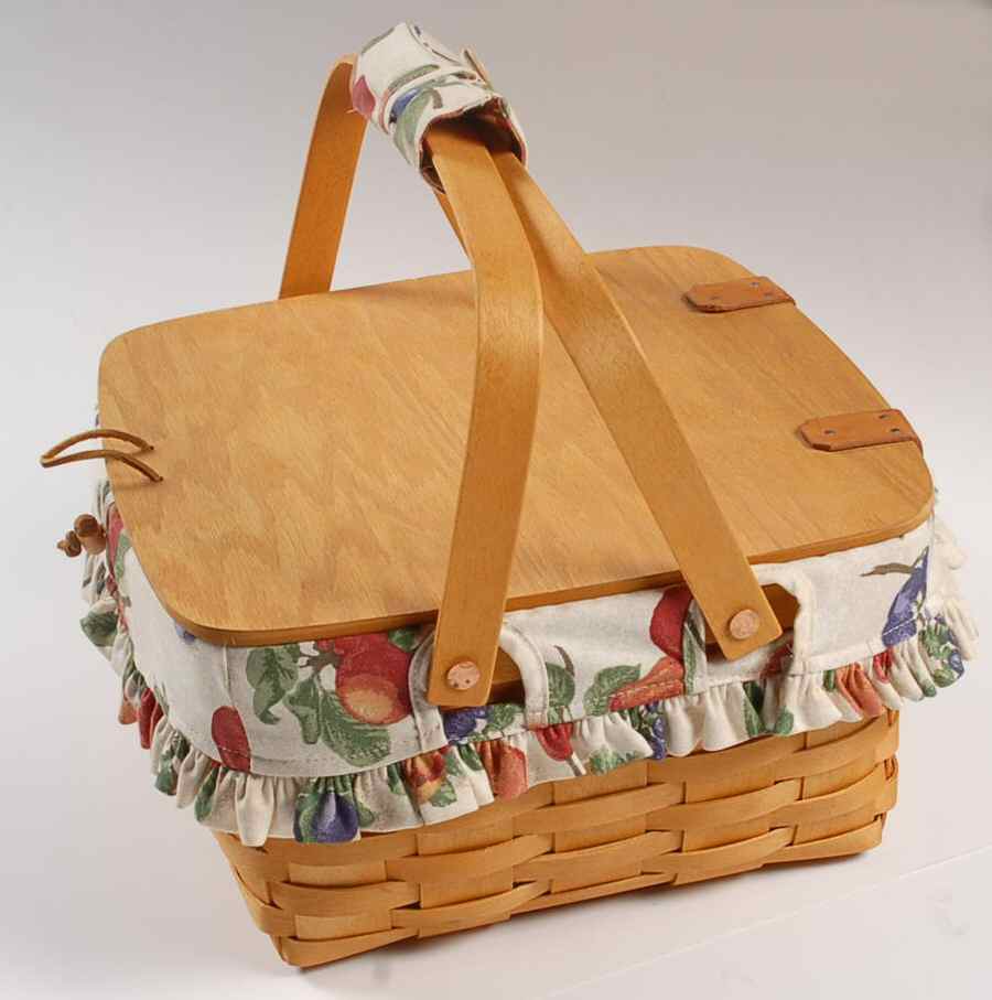 Baskets Small Picnic Basket & Riser w/Liner,Protector&Grip by Longaberger-1
