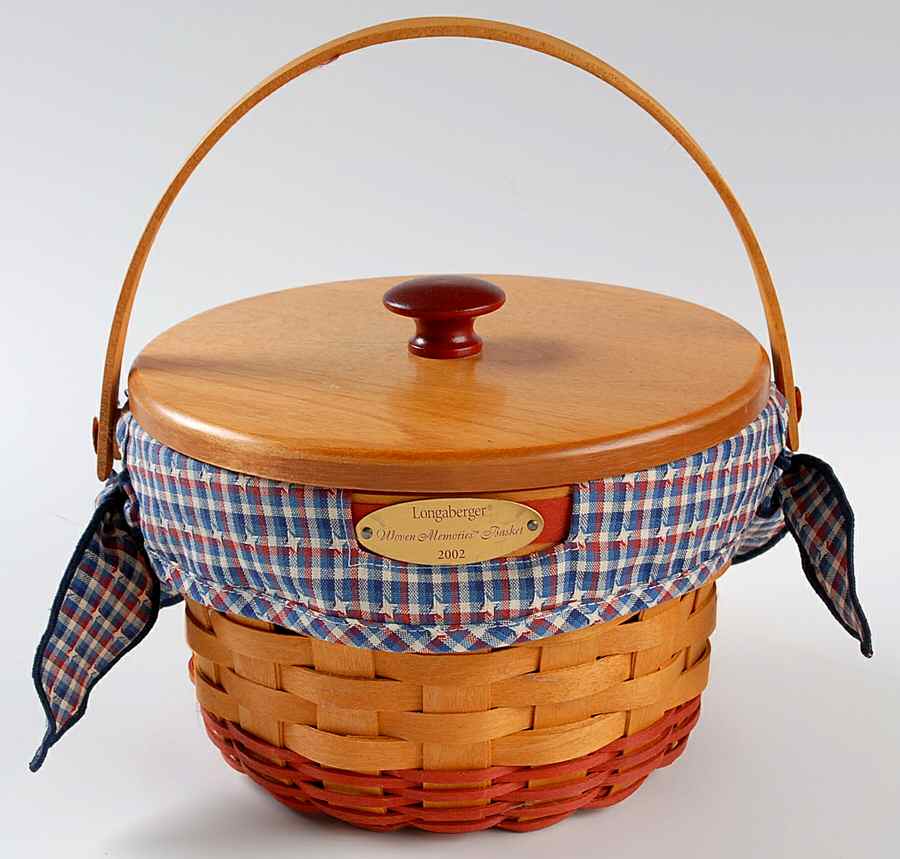 Baskets 2002 Red Woven Memories Basket W/Lid,Liner,Protect by Longaberger-1