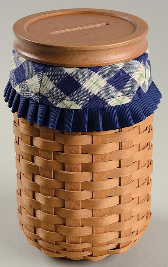 Baskets Blue Ribbon Pride Basket&Lid w/Liner & Protector by Longaberger-1