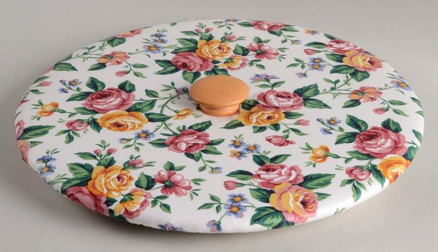 Baskets Fabric Covered Lid for Large Fruit/Apple/Sewing by Longaberger-1