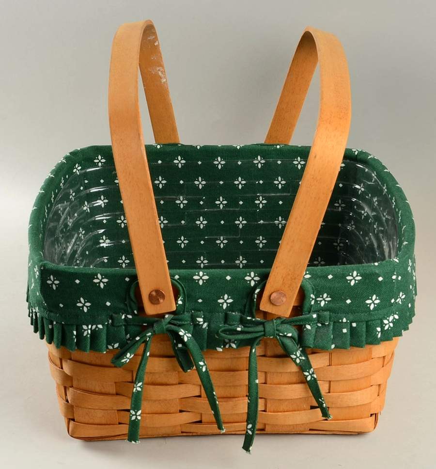 Baskets Cake Basket & Liner with Protector by Longaberger-1