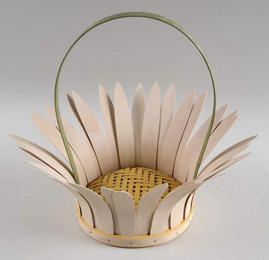 Baskets Loves Me, Loves Me Not Basket by Longaberger-1