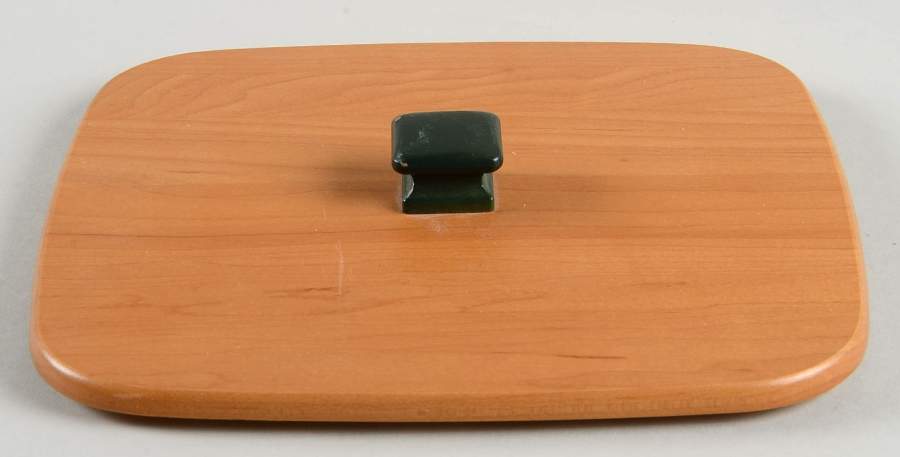 Baskets Green Knob Lid for Deck the Halls Basket by Longaberger-1