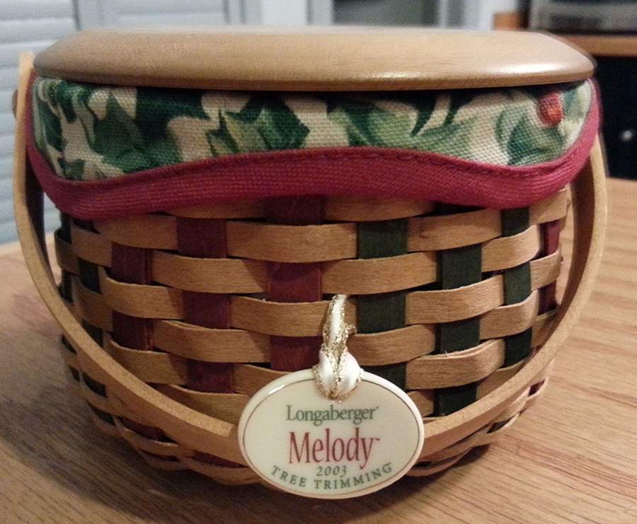 Baskets Melody Basket&Lid w/Liner,Protector & Charm by Longaberger-1