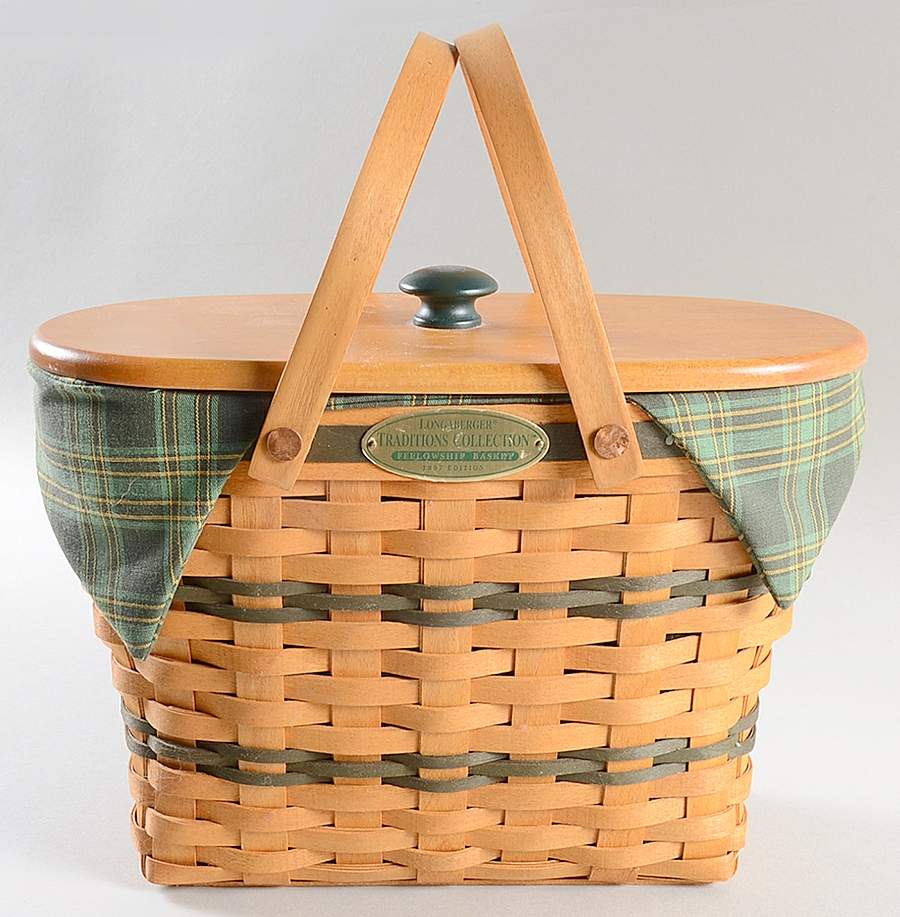Baskets Fellowship Basket & Lid w/Liner & Protector by Longaberger-1