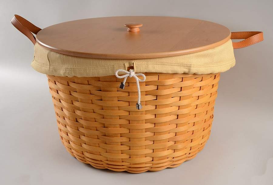 Baskets Pot of Gold Basket & Lid w/Liner & Protector by Longaberger-1