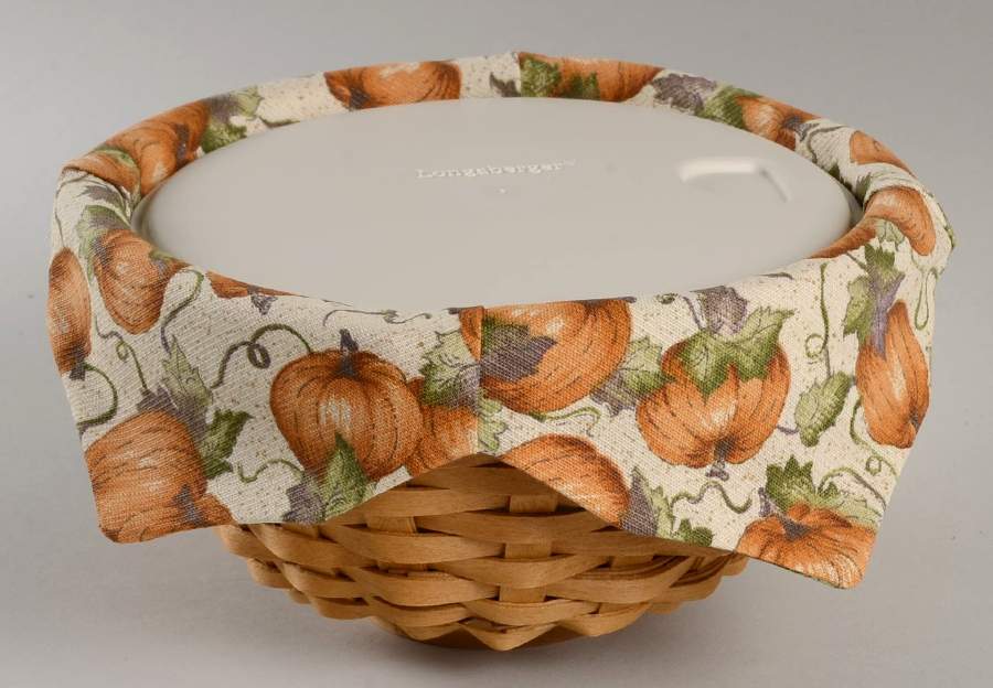Baskets 7" Round Bowl Basket & Liner w/Protector & Lid by Longaberger-1