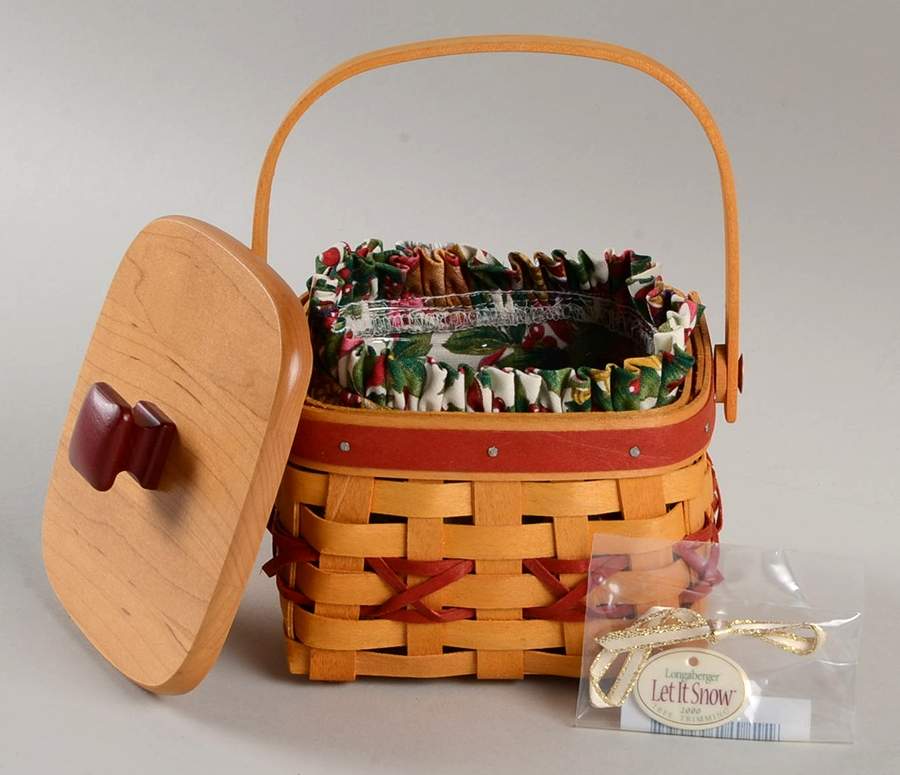 Baskets Red Let It Snow & Lid w/Liner, Protector & Charm by Longaberger-1