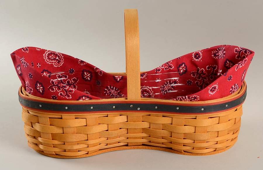 Baskets Barbecue Buddy w/Liner & Protector by Longaberger-1