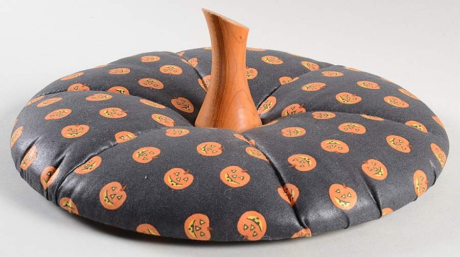 Baskets Lid for Large Hostess Pumpkin Basket by Longaberger-1