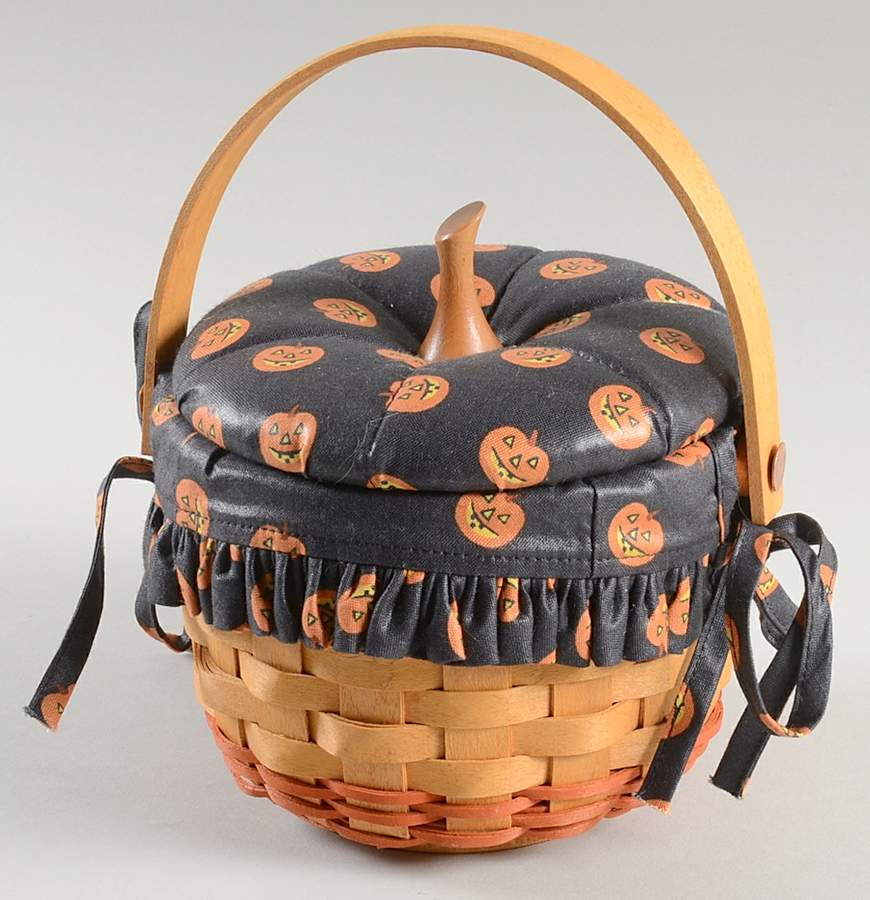 Baskets Little Pumpkin Basket & Lid with Liner by Longaberger-1