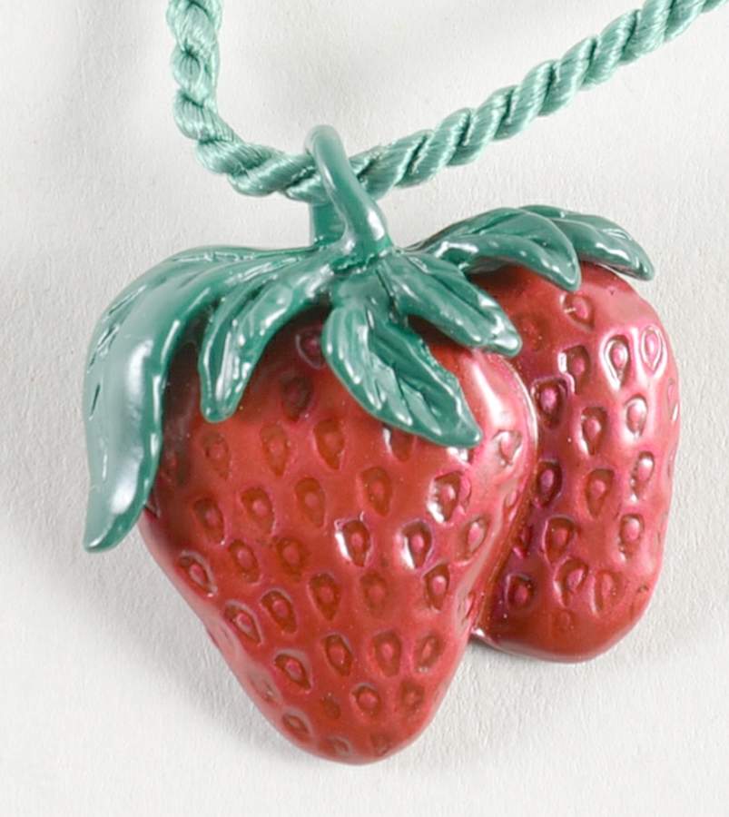 Baskets Strawberry Tie-On Charm for Basket by Longaberger-1