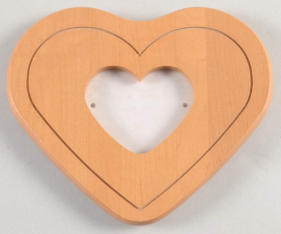 Baskets Pierced Lid for Little Love Basket by Longaberger-1