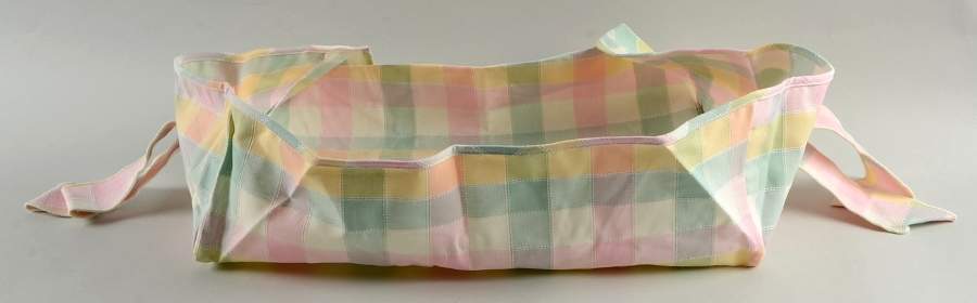 Baskets Over Edge Liner for Serving Tray Basket by Longaberger-1