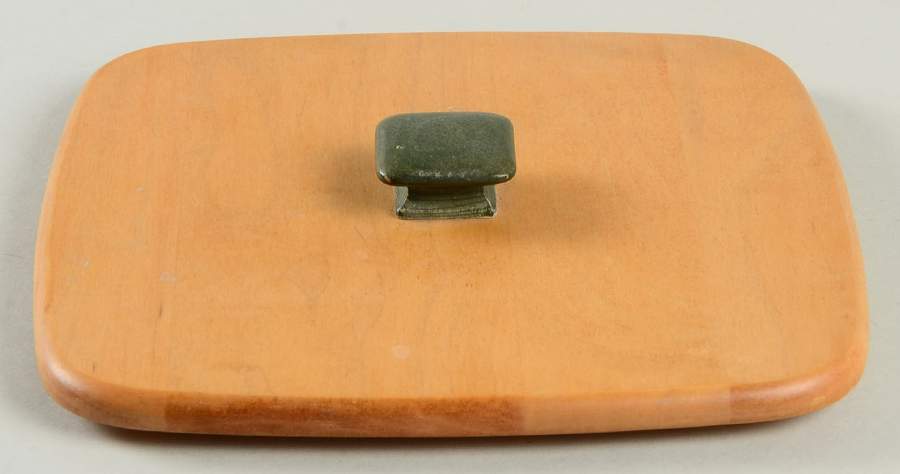 Baskets Green Knob Lid for Cranberry Basket by Longaberger-1