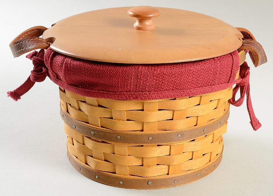 Baskets Small Bushel Basket & Lid W/Liner & Protector by Longaberger-1