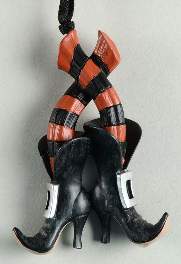 Baskets Wicked Witch Basket Charm Tie-On by Longaberger-1