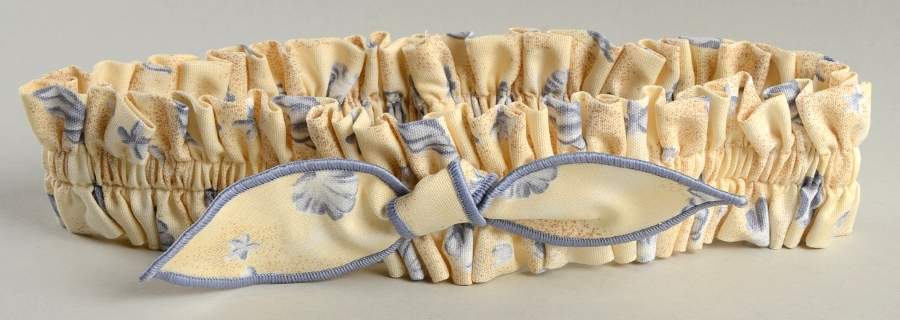 Baskets Medium Garter (With Bow) for Basket by Longaberger-1