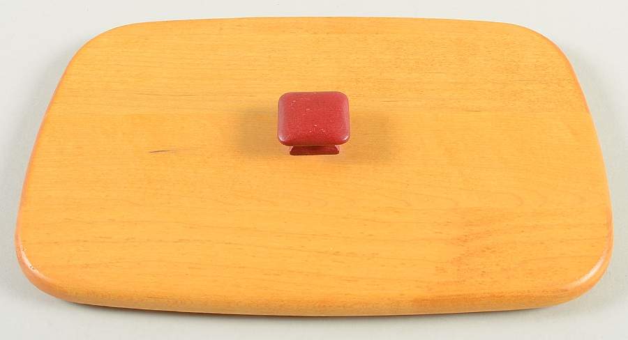 Baskets Red Knob Lid for Holiday Cheer Basket by Longaberger-1