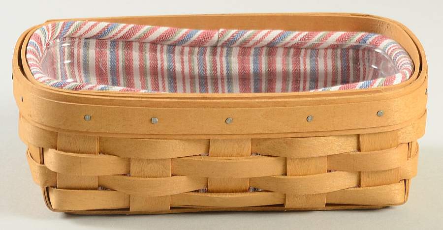 Baskets Biscuit Basket & Liner with Protector (2004) by Longaberger-1