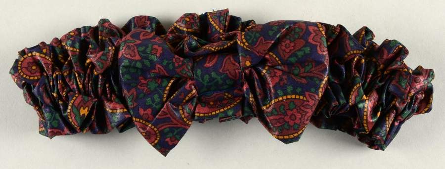 Baskets Medium Garter (With Bow) for Basket by Longaberger-1