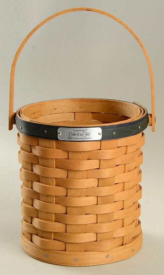 Baskets 2005 Gathering Basket by Longaberger-1