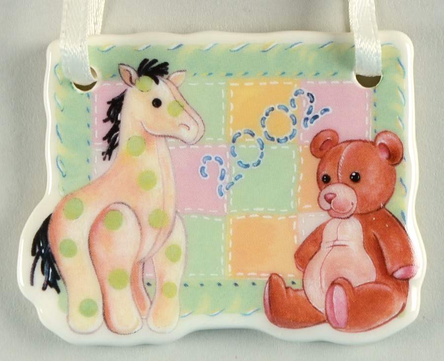 Baskets 2002 New Baby Basket Charm Tie-On by Longaberger-1