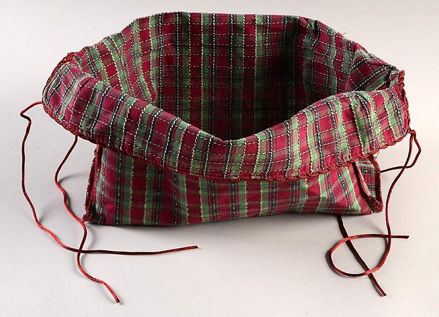 Baskets Liner for Wrap It Up Basket by Longaberger-1