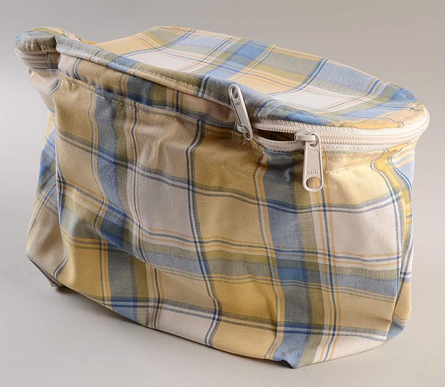 Baskets Zippered Liner for Medium Boardwalk Basket by Longaberger-1