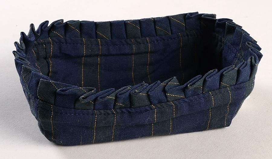 Baskets Liner for 2002 Renewal Basket by Longaberger-1
