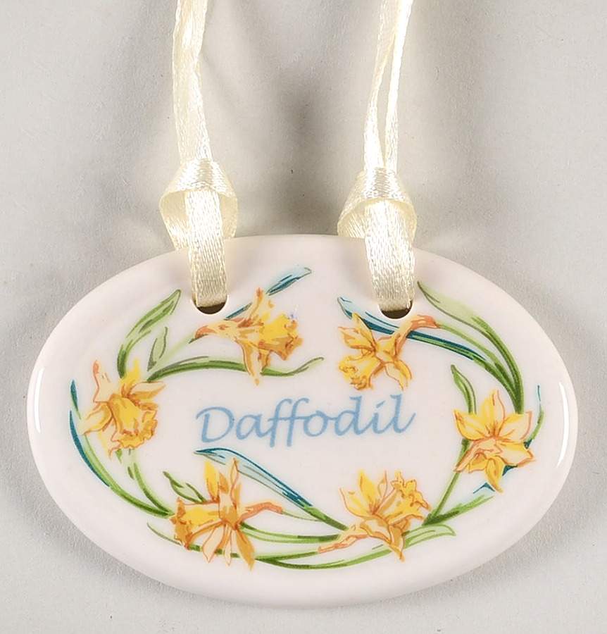 Baskets Daffodil Basket Charm Tie-On by Longaberger-1