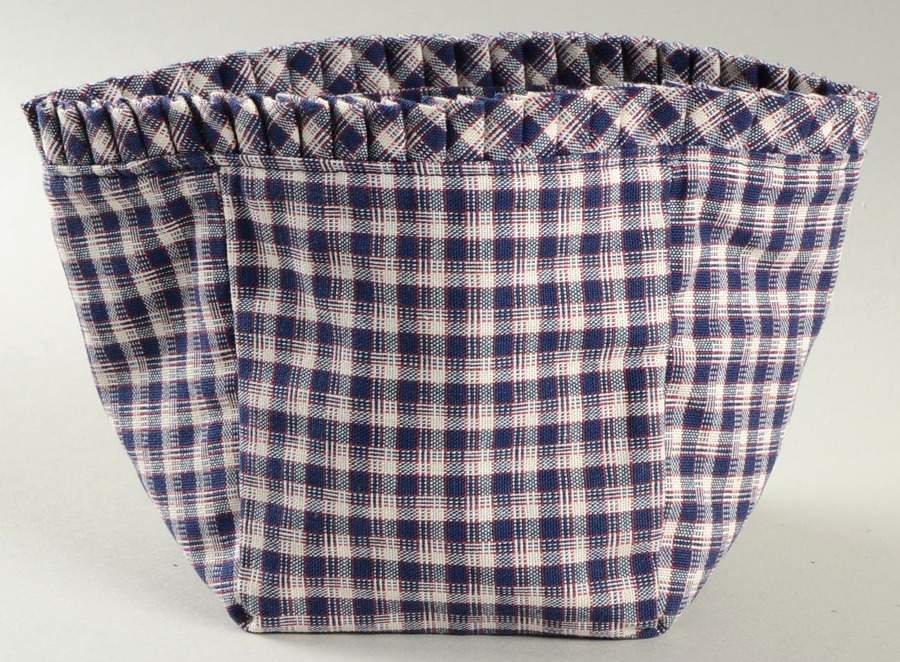 Baskets Liner for JW Miniature Two Pie Basket by Longaberger-1