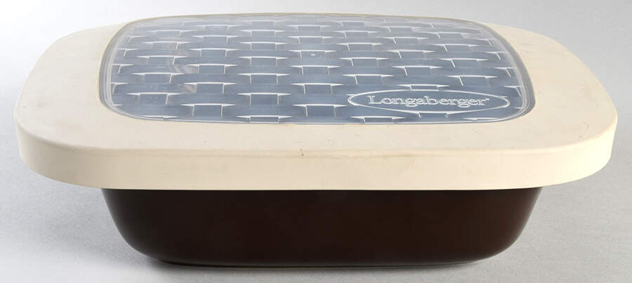 Woven Traditions Chocolate 11" Square Baker & Plastic Lid by Longaberger-1
