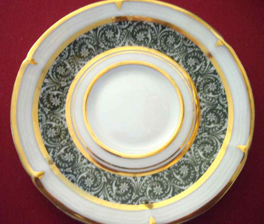 LPD7 Saucer by Legle Porc d'Art-1