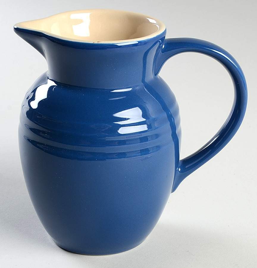 Indigo (Cobalt) 20 Oz Pitcher by Le Creuset-1