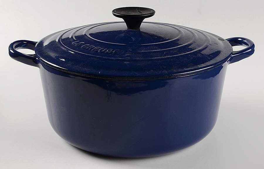 Indigo (Cobalt) 4.5 Qt Cast Iron Dutch Oven & Lid by Le Creuset-1