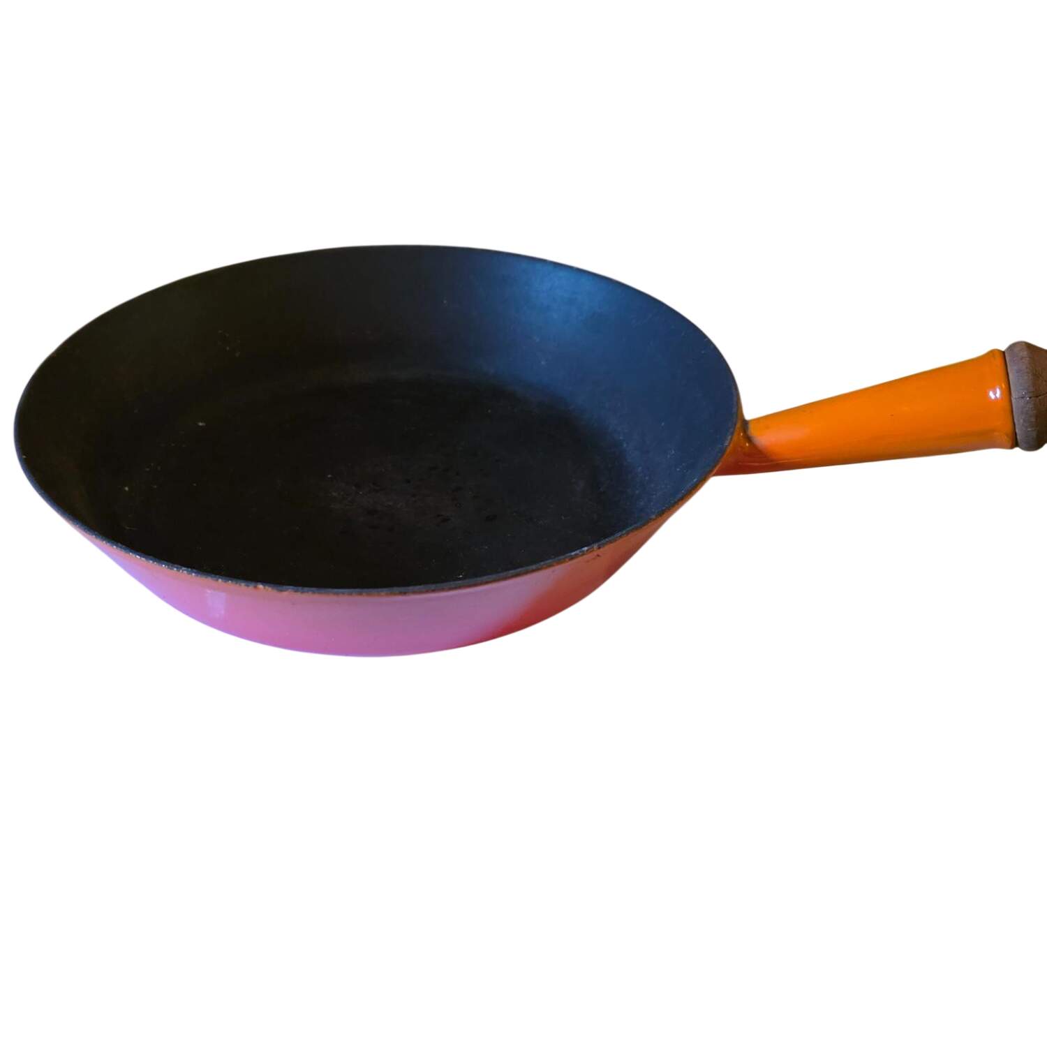 Cerise (Cherry) 9" Cast Iron Open Skillet by Le Creuset-1
