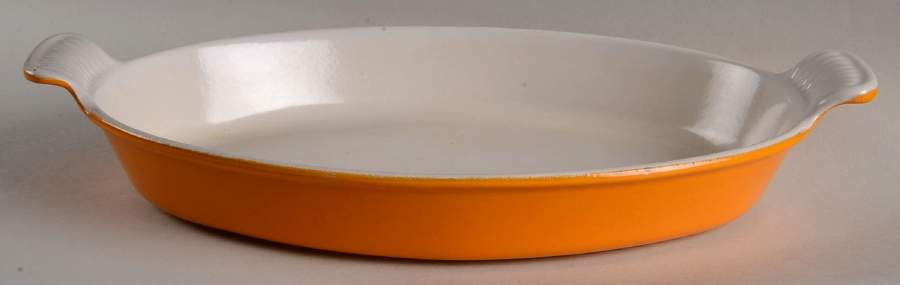 Flame (Volcanic Orange) 14" Augratin by Le Creuset-1