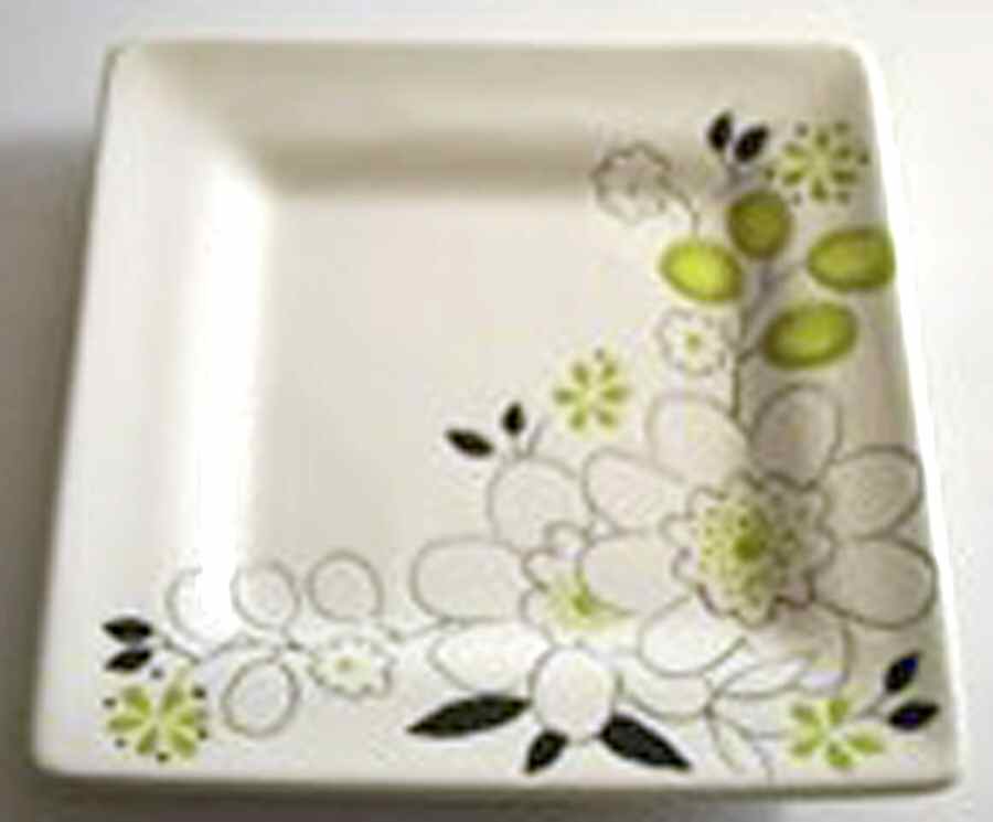 LGA101 Dinner Plate by Laurie Gates-1
